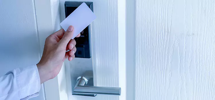 Why Choose Us for Your Keycard Lock Installation in Evergreen Park, IL?
