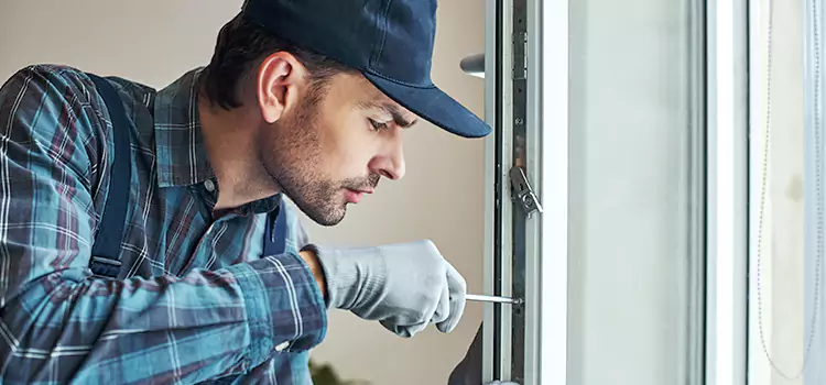 Emergency Response for Latch Issues Evergreen Park